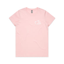 Load image into Gallery viewer, dogmum heart (thick cursive) LC Classic T-Shirt